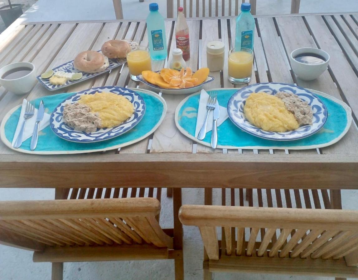 The Cay House Hotel Mangrove Cay Buitenkant foto